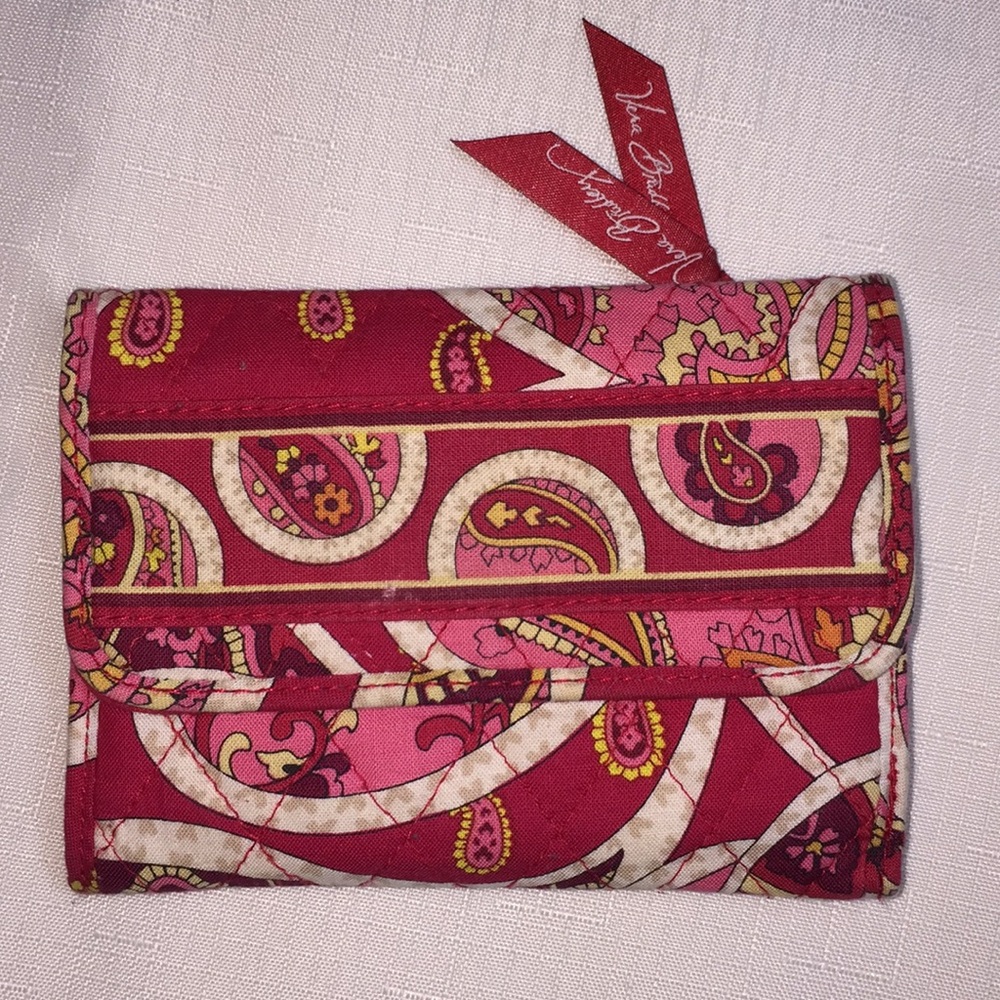 Vera Bradley pink red paisley snap wallet